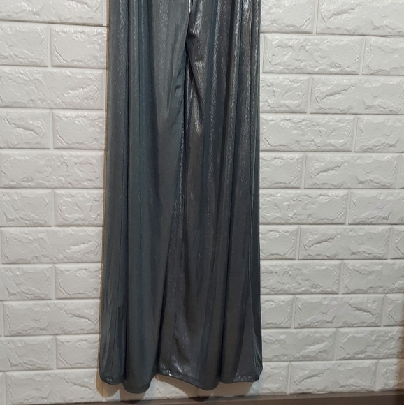 Lovers + Friends Shimmer Jumpsuit Sage Green Small NEW - Picture 5 of 16